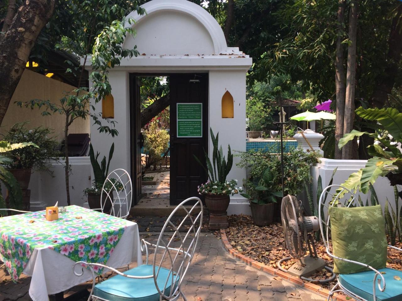 Changpuak Hotel Chiang Mai Exterior foto